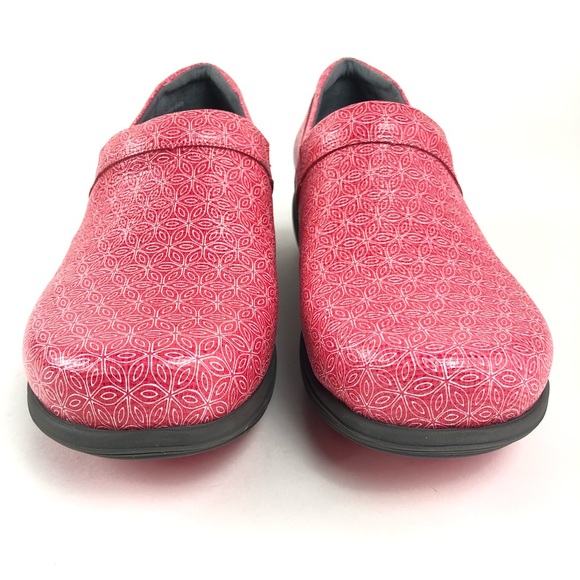 Greys Anatomy Softwalk Meredith Sport Red Clogs - Picture 2 of 8